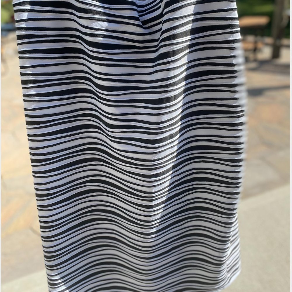 Black and White Double Click Pink Stretch Skirt